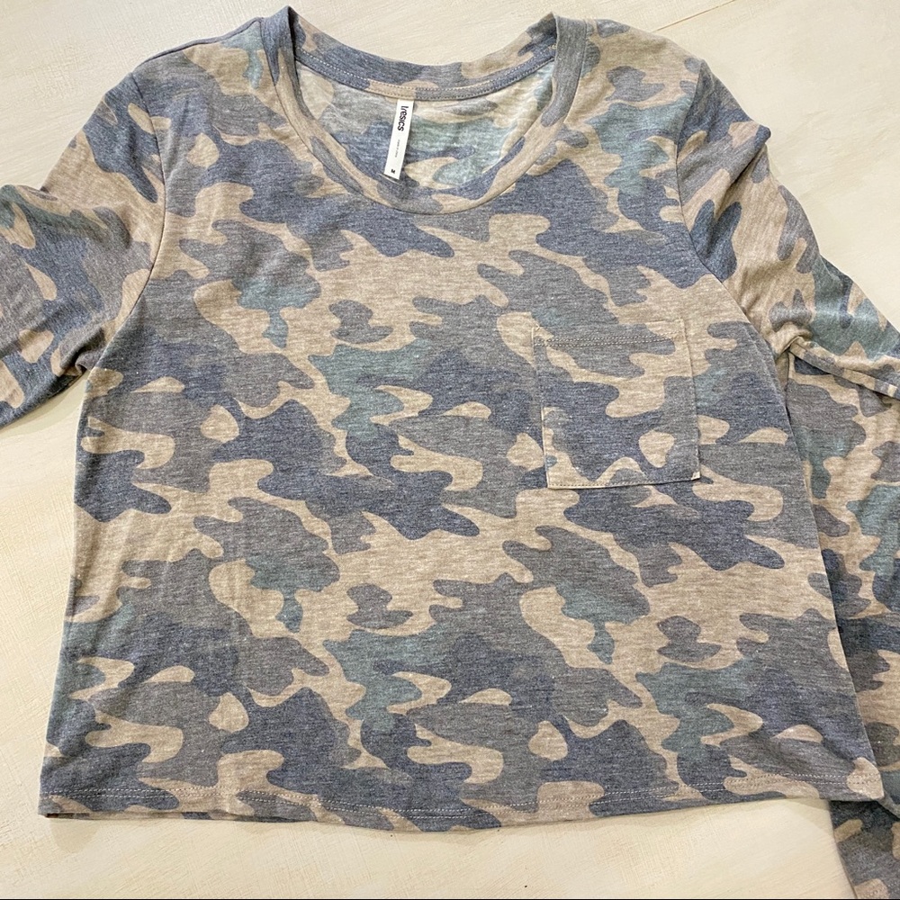 Long Sleeve Camo Crop Tshirt